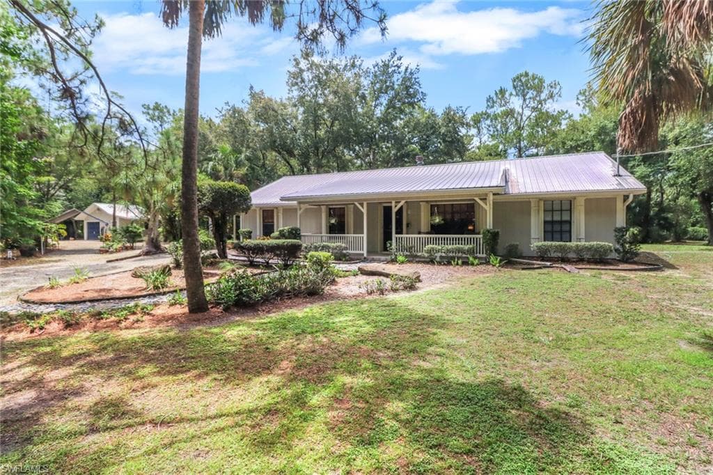 3110 10th Ave SE, Naples, FL 34117-3