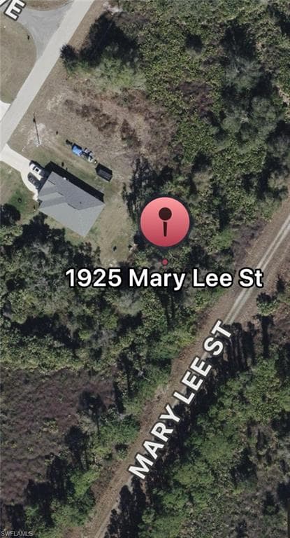 1925 Mary Lee St, Lehigh Acres, FL 33972-3