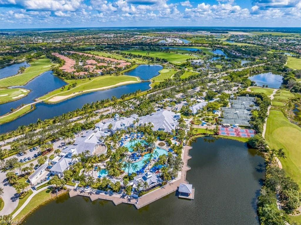 9034 Cascada Way 202, Naples, FL 34114-28