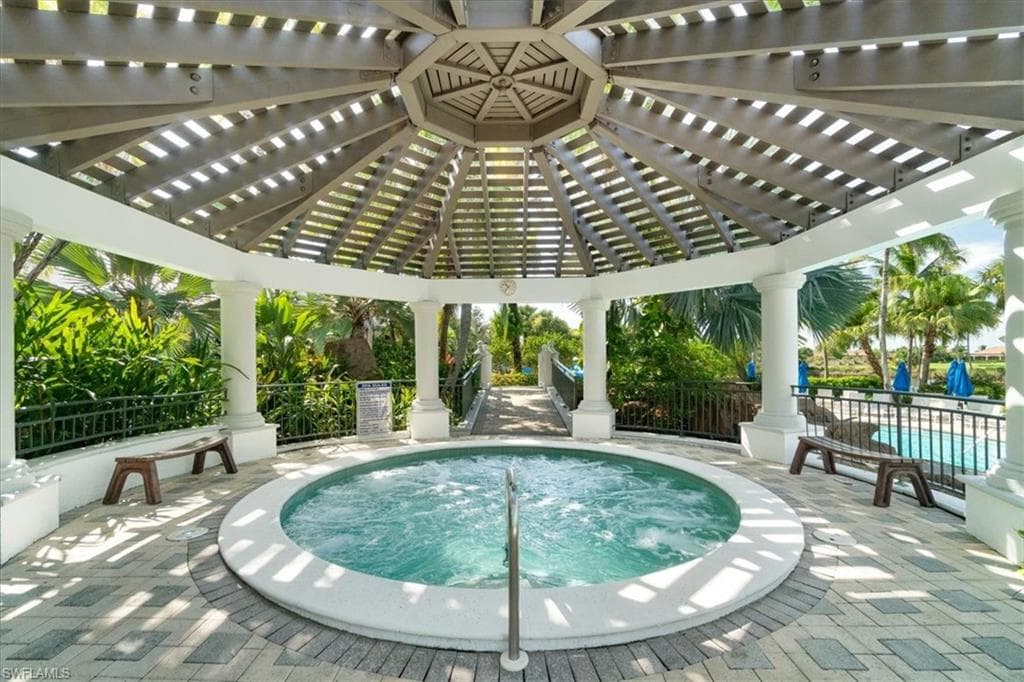 9034 Cascada Way 202, Naples, FL 34114-30