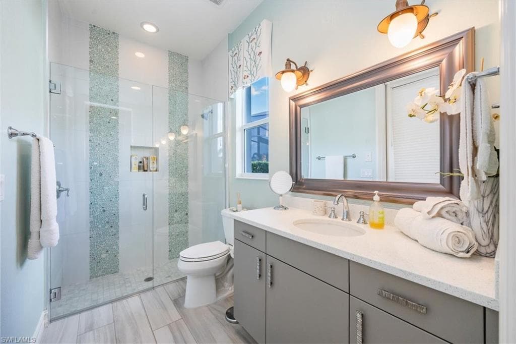 17262 Hidden Estates Cir, Fort Myers, FL 33908-21