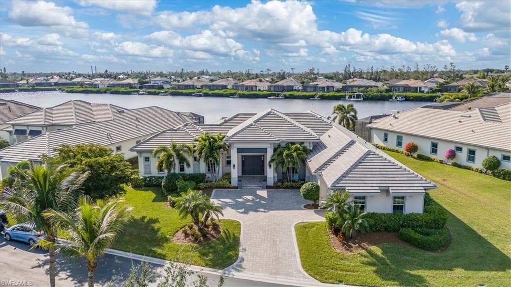 17262 Hidden Estates Cir, Fort Myers, FL 33908-1