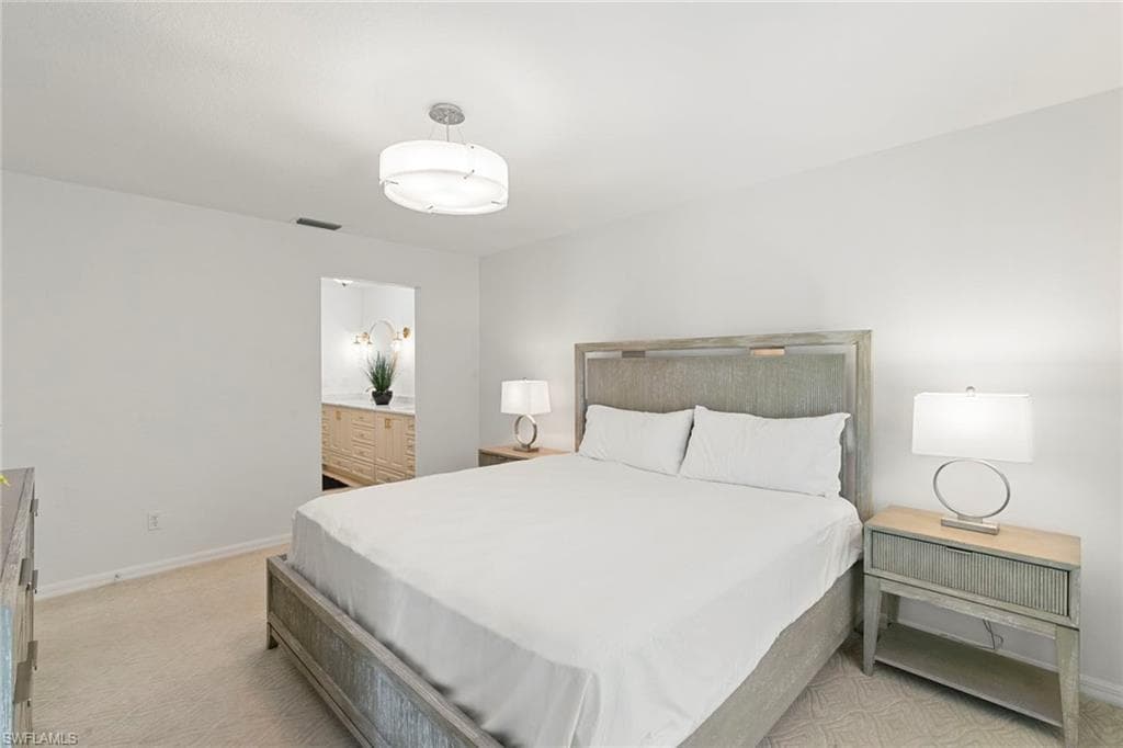 841 Tanbark Dr 202, Naples, FL 34108-17