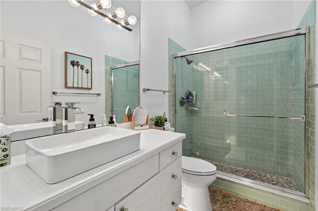 2100 Cascades Dr 4904, Naples, FL 34112-11