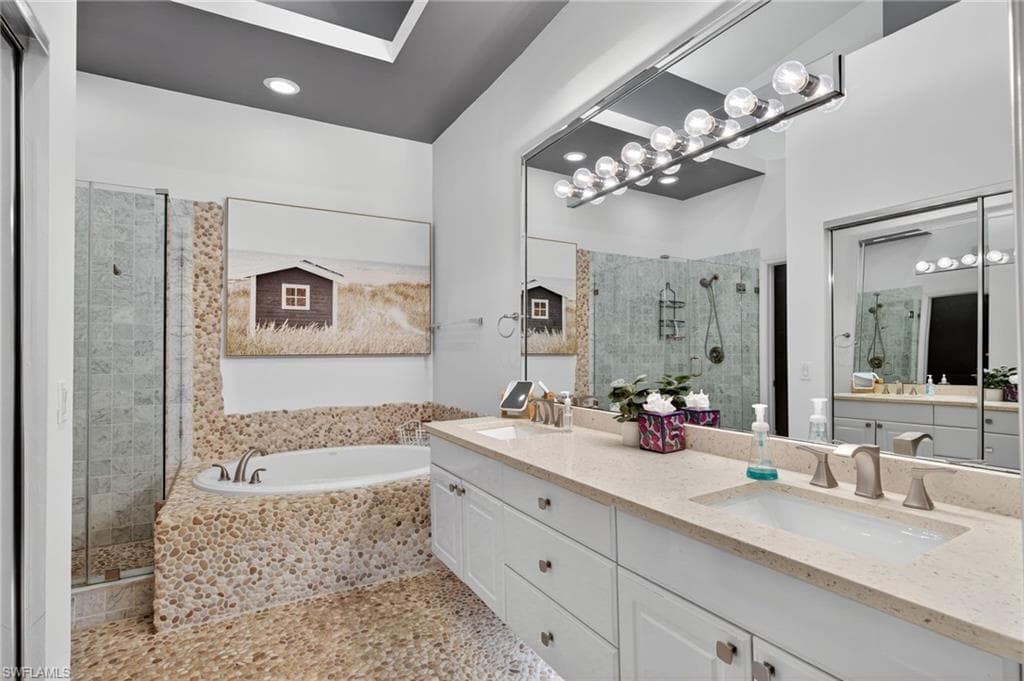 2100 Cascades Dr 4904, Naples, FL 34112-20