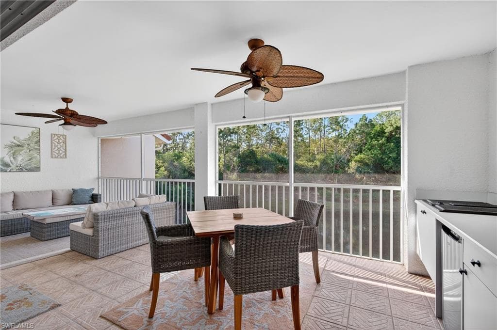 2100 Cascades Dr 4904, Naples, FL 34112-21