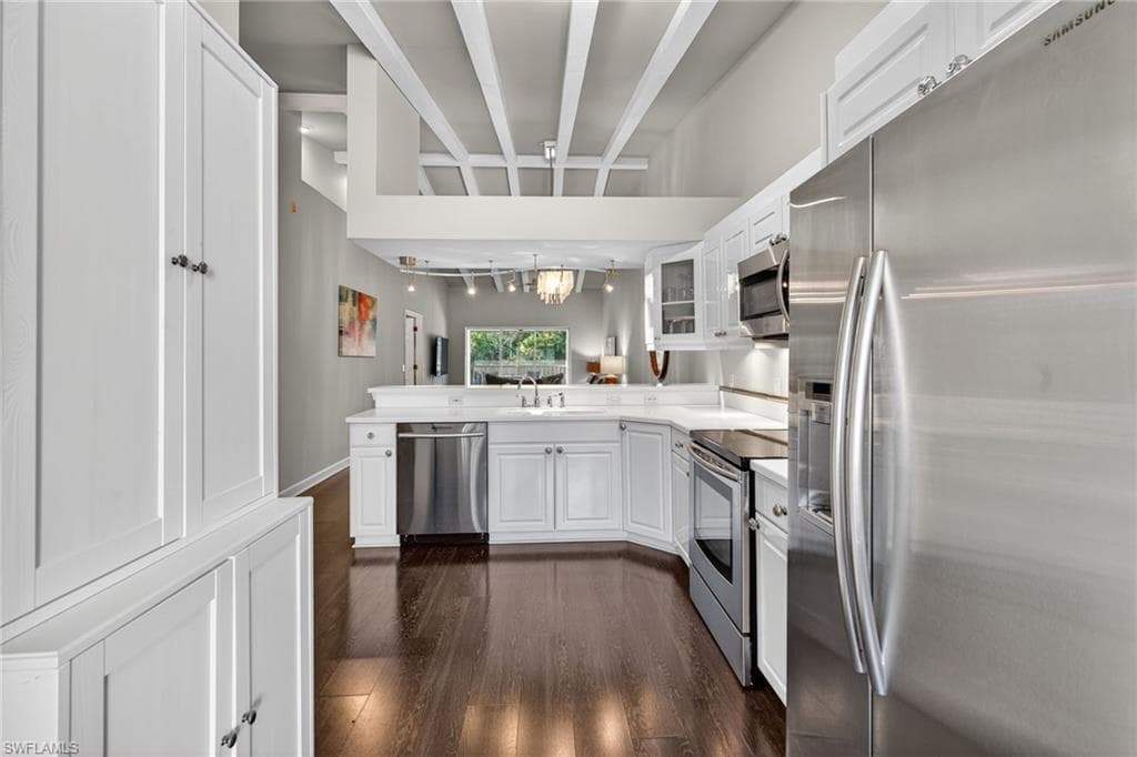 2100 Cascades Dr 4904, Naples, FL 34112-4