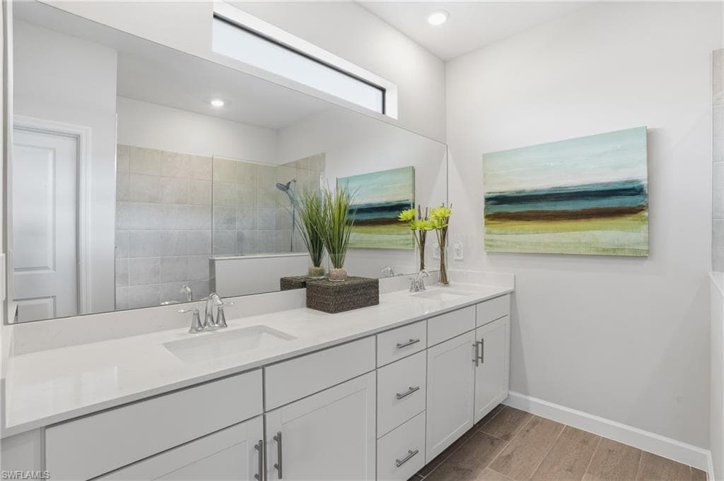 18526 Ives Dr, Estero, FL 33928-15