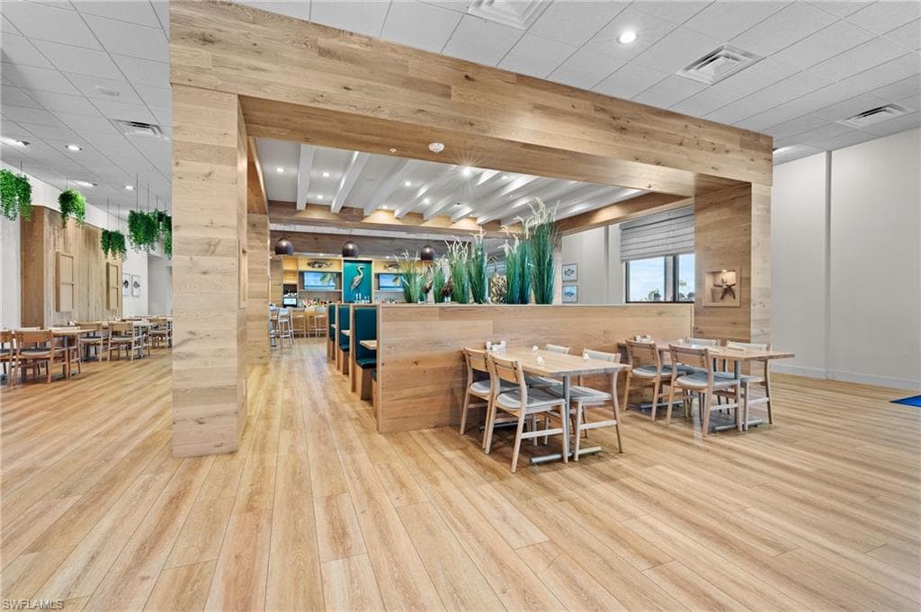 18526 Ives Dr, Estero, FL 33928-37