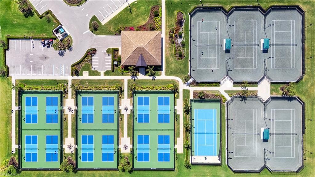 18526 Ives Dr, Estero, FL 33928-43