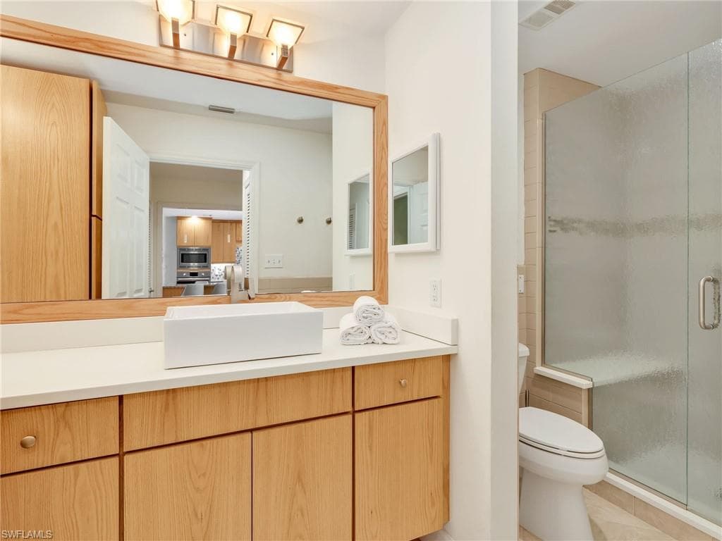 401 Arbor Lake Dr 4-101, Naples, FL 34110-13