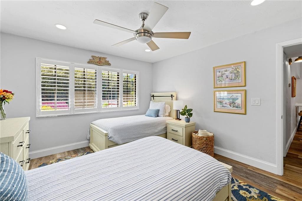 629 Serendipity Dr 629, Naples, FL 34108-21