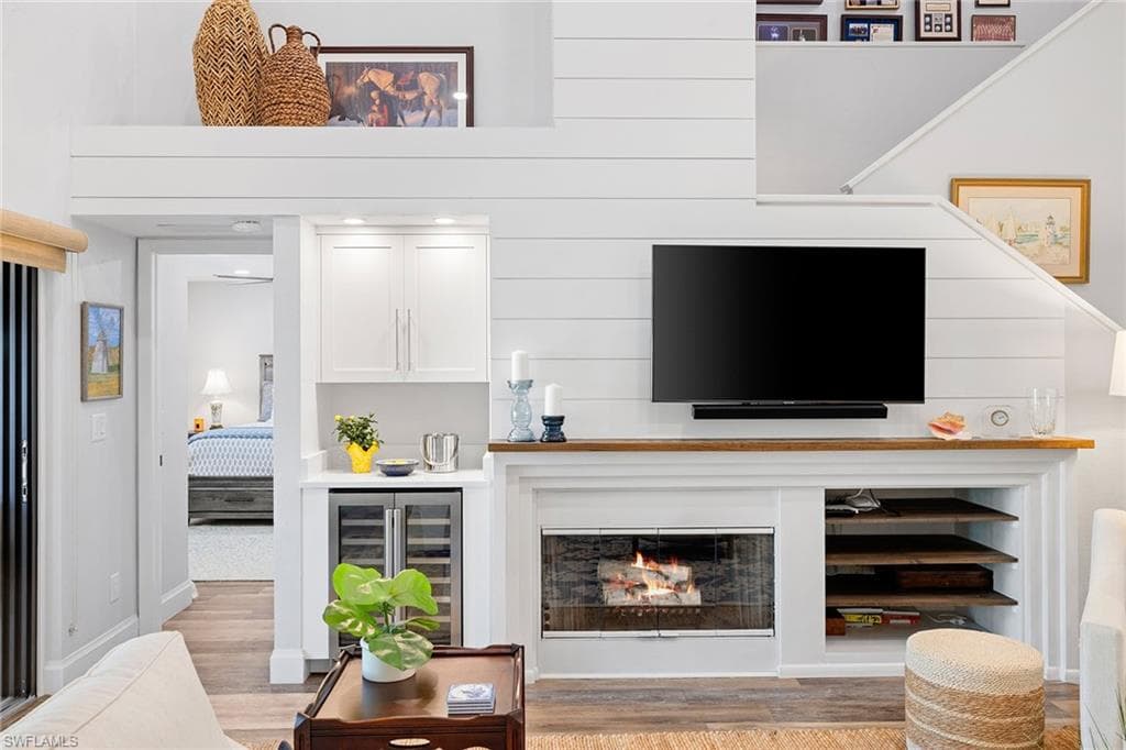 629 Serendipity Dr 629, Naples, FL 34108-23