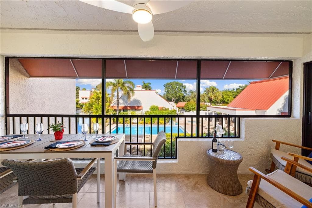 629 Serendipity Dr 629, Naples, FL 34108-24