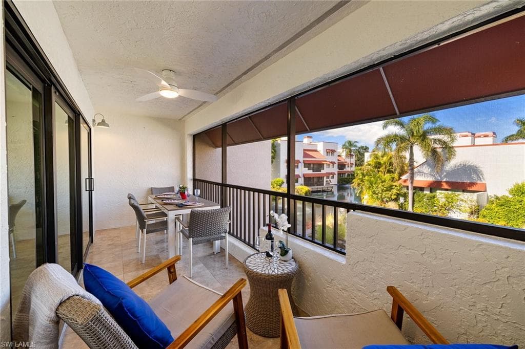 629 Serendipity Dr 629, Naples, FL 34108-26