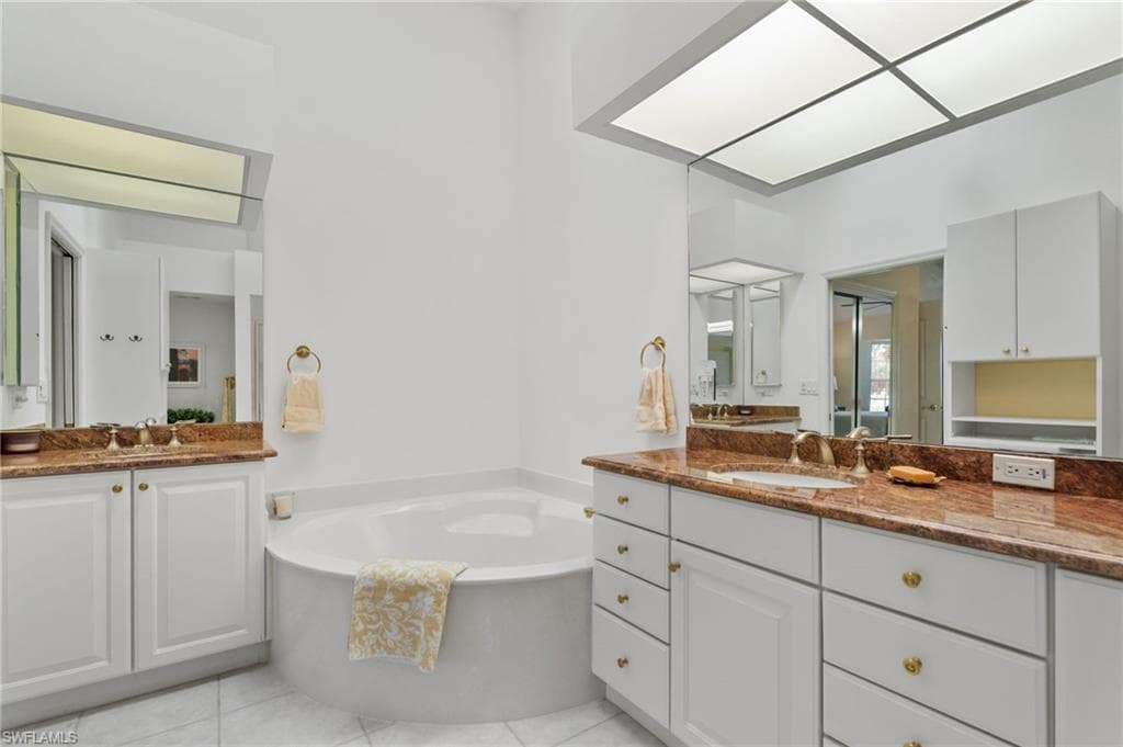 8500 Mystic Greens Way 506, Naples, FL 34113-30