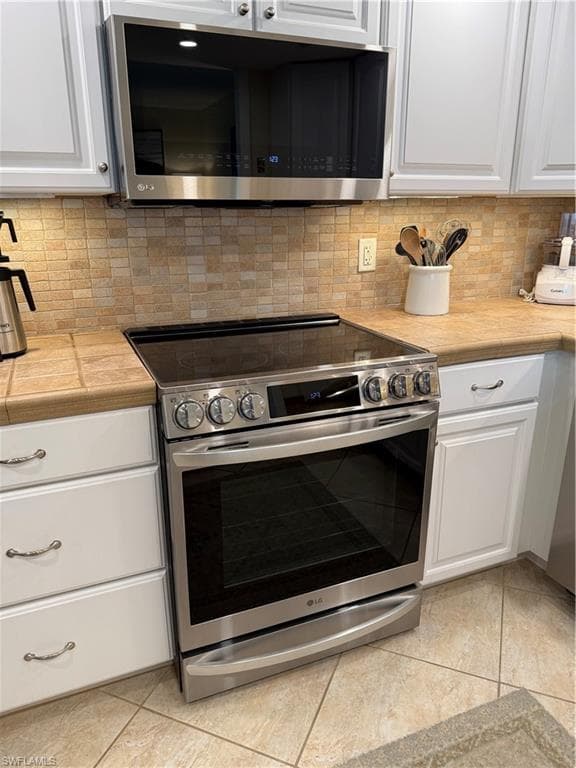 2880 Gulf Shore Blvd N 404, Naples, FL 34103-11