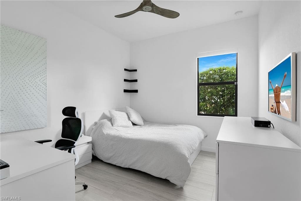 3150 Heather Glen Ct, Naples, FL 34114-26