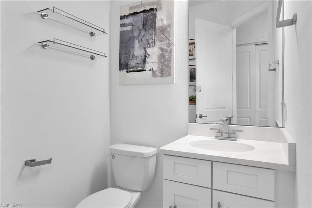 3150 Heather Glen Ct, Naples, FL 34114-27