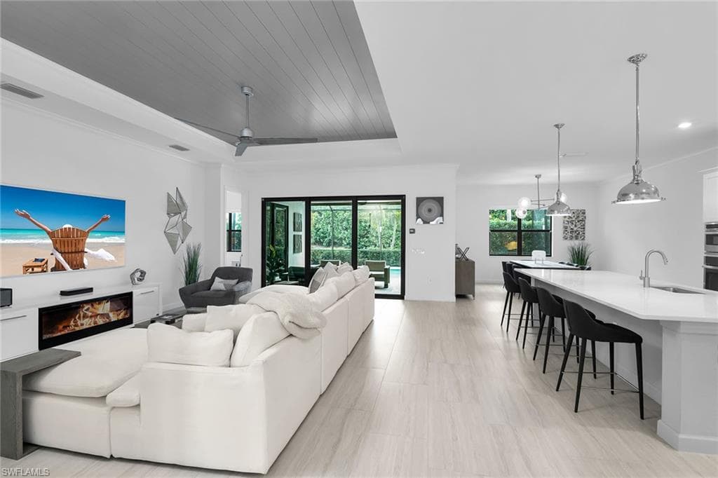 3150 Heather Glen Ct, Naples, FL 34114-6