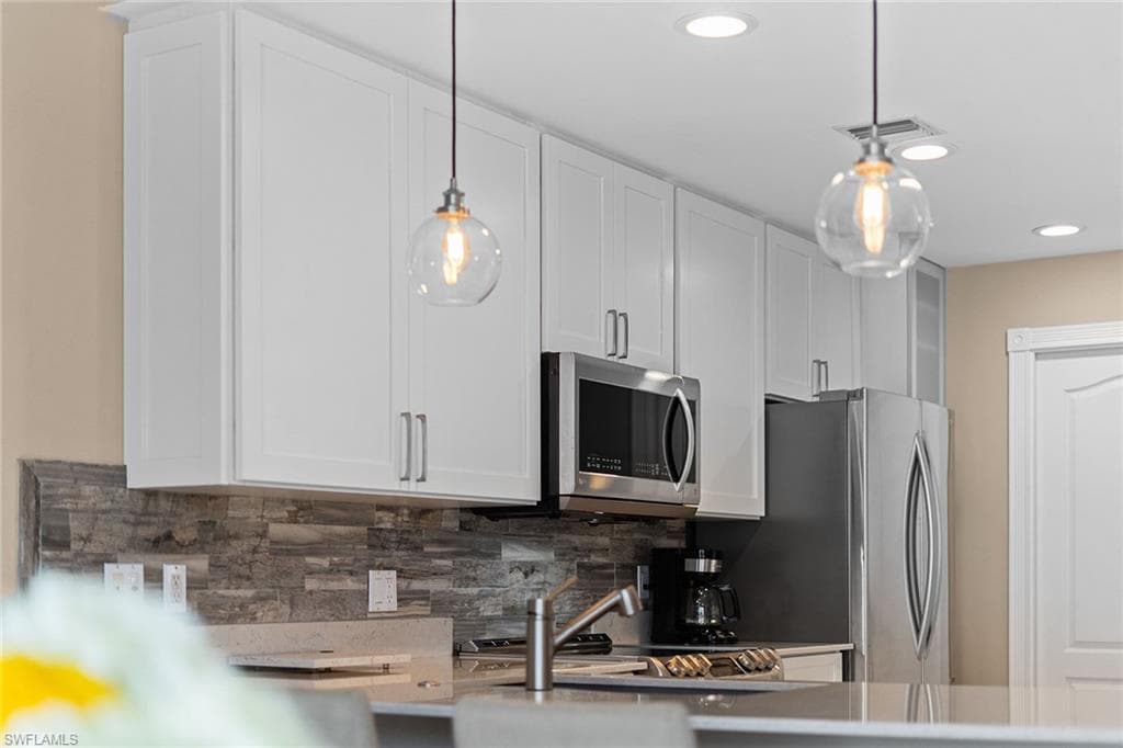 3540 Islandwalk Cir, Naples, FL 34119-11