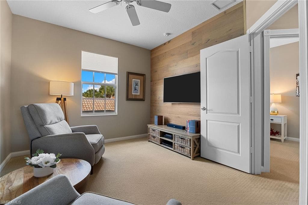 3540 Islandwalk Cir, Naples, FL 34119-25