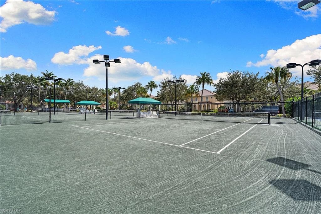 3540 Islandwalk Cir, Naples, FL 34119-37