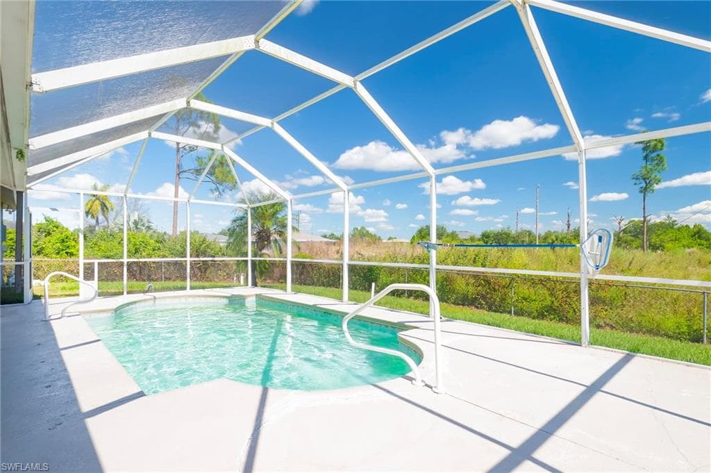 379 Charwood Ave S, Lehigh Acres, FL 33974-33