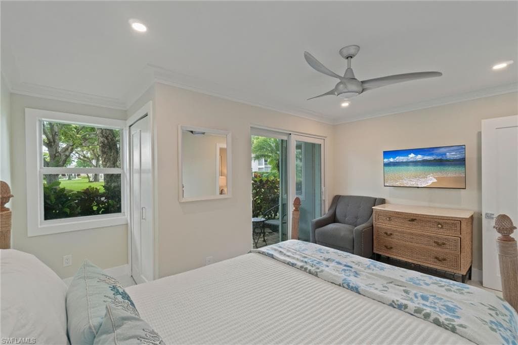 603 12th Ave S, Naples, FL 34102-9