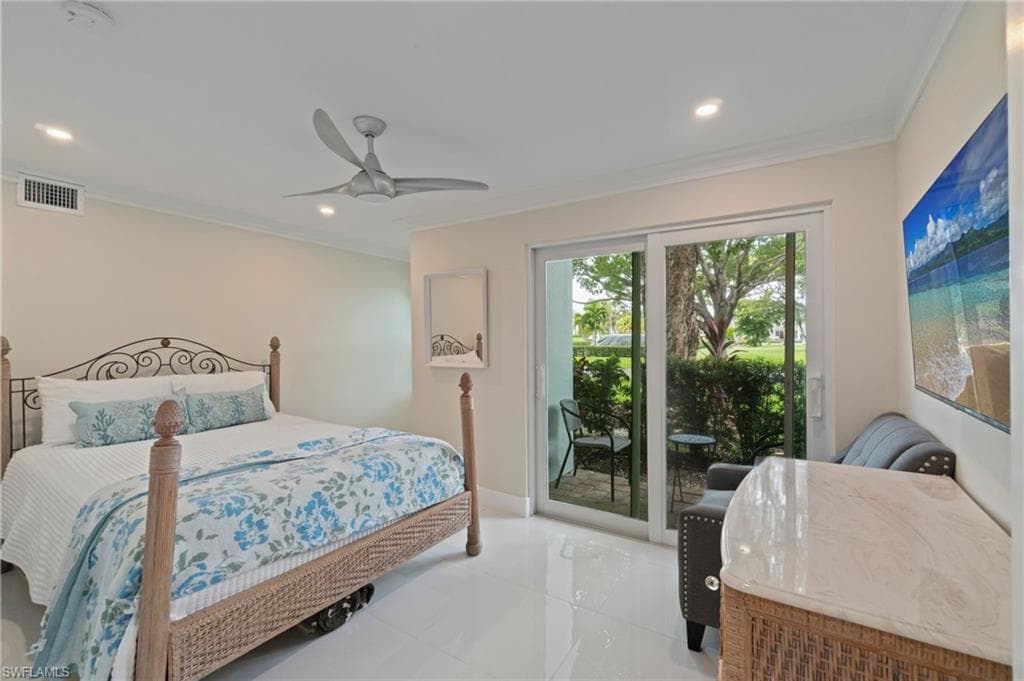 603 12th Ave S, Naples, FL 34102-10