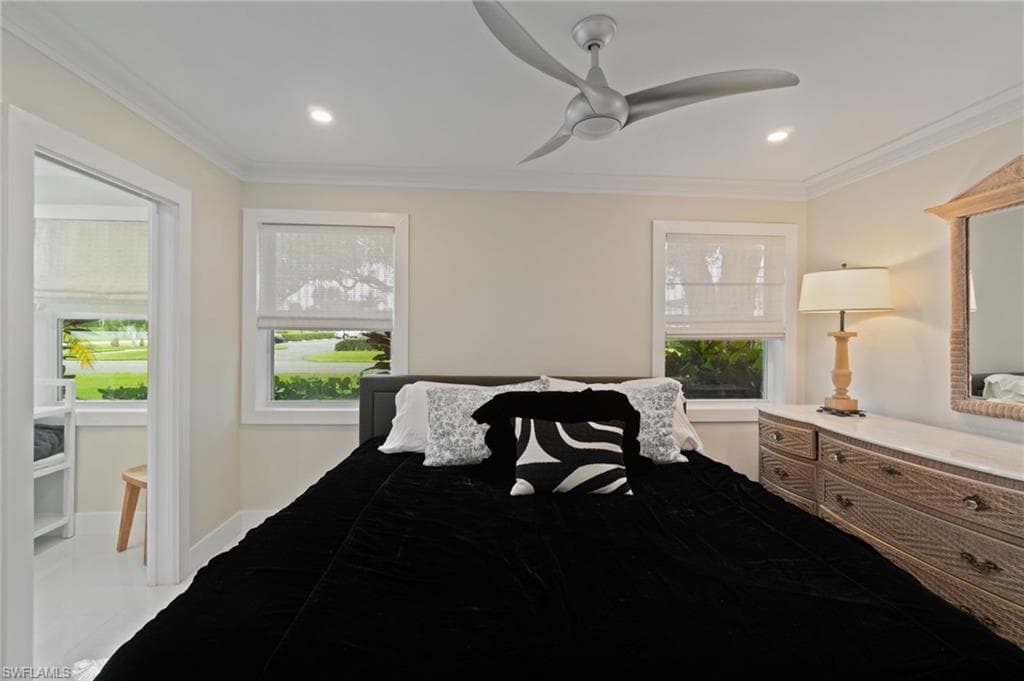 603 12th Ave S, Naples, FL 34102-12