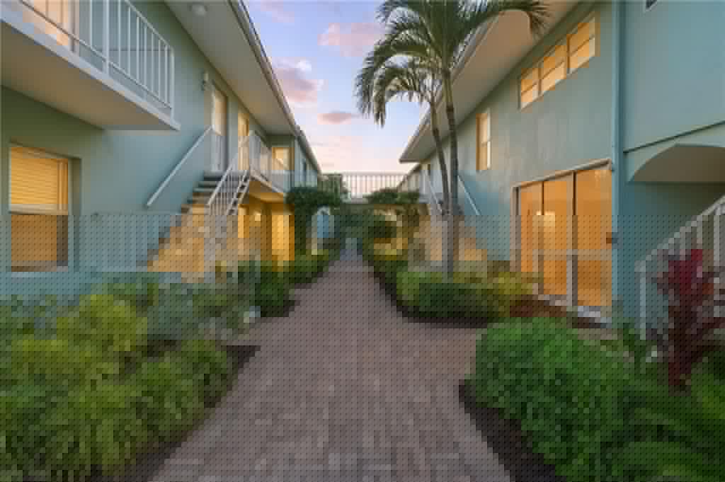 603 12th Ave S, Naples, FL 34102-20