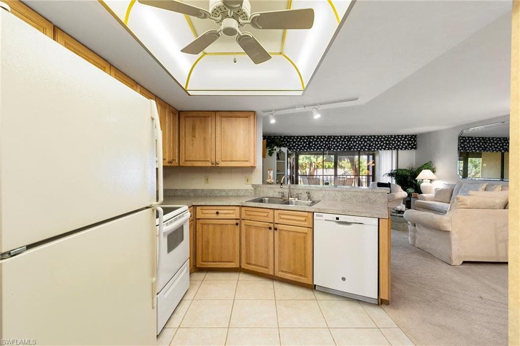 1041 Collier Blvd 102, Marco Island, FL 34145-14