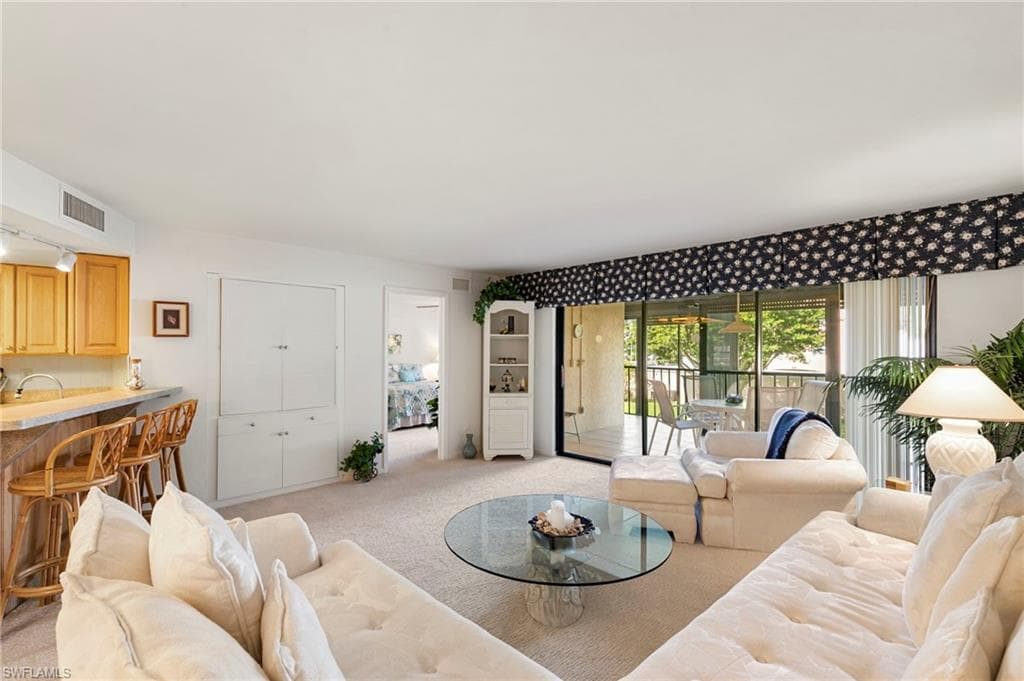 1041 Collier Blvd 102, Marco Island, FL 34145-3