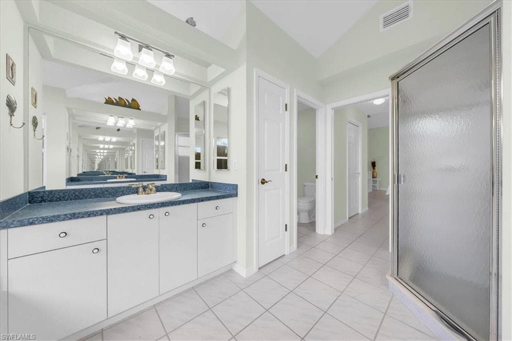 2569 27th Ave, Cape Coral, FL 33914-24