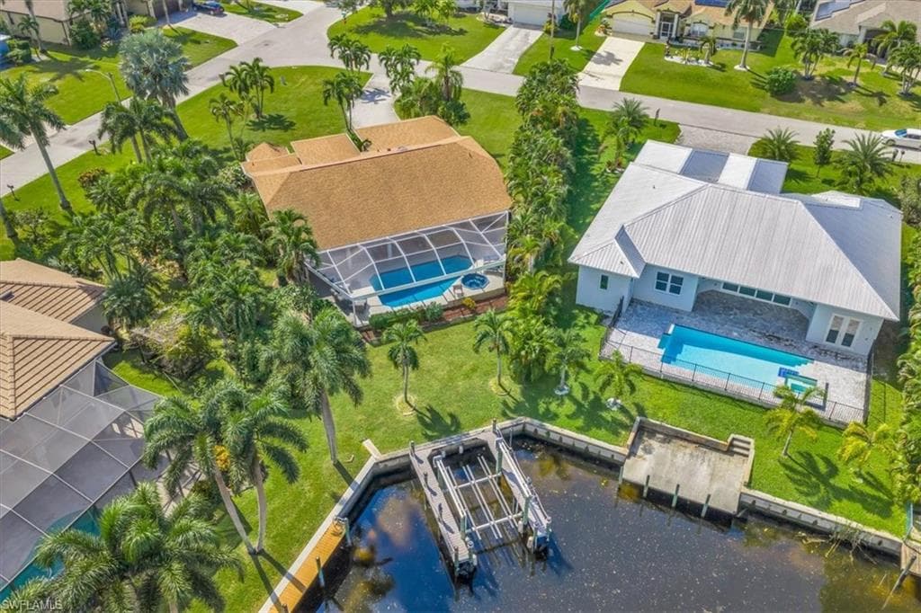 2569 27th Ave, Cape Coral, FL 33914-34