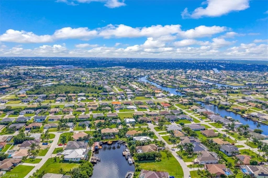 2569 27th Ave, Cape Coral, FL 33914-36