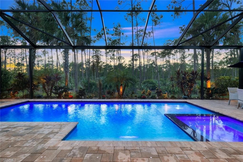 16221 Verilyn Cir, Naples, FL 34110-45