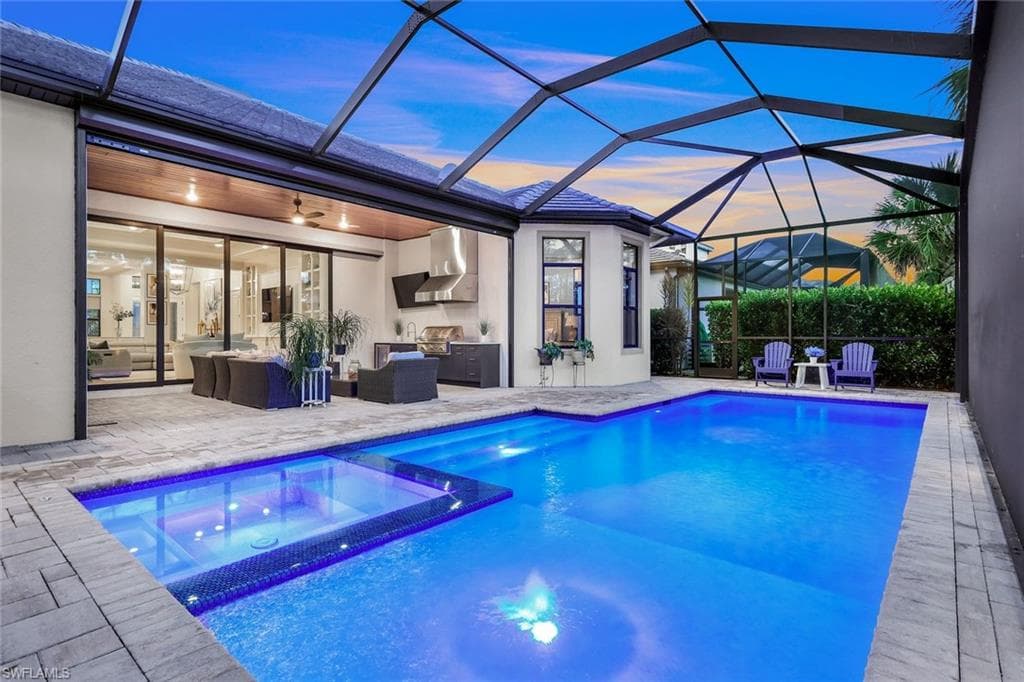 16221 Verilyn Cir, Naples, FL 34110-47