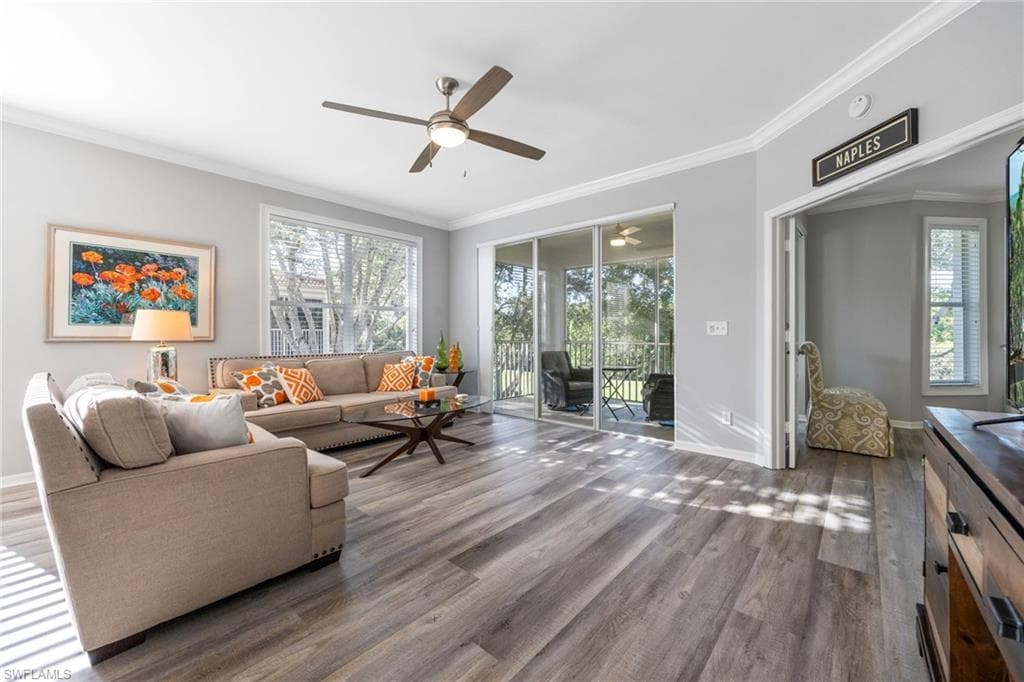 4650 Yacht Harbor Dr 121, Naples, FL 34112-17