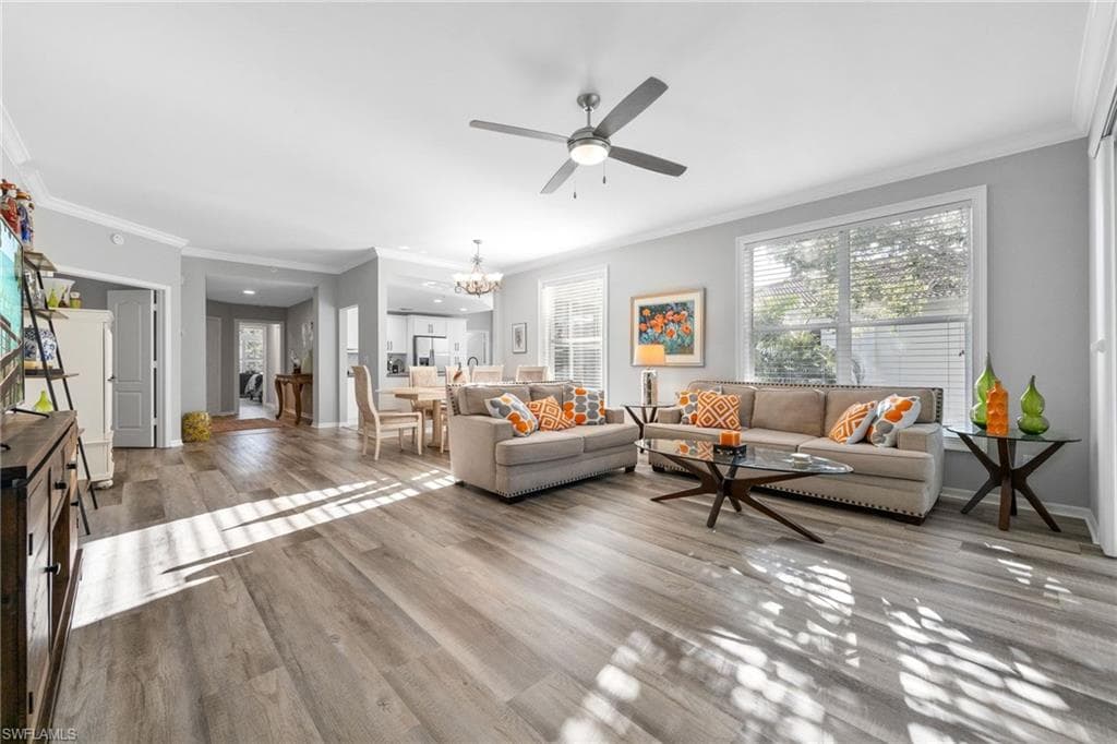 4650 Yacht Harbor Dr 121, Naples, FL 34112-20