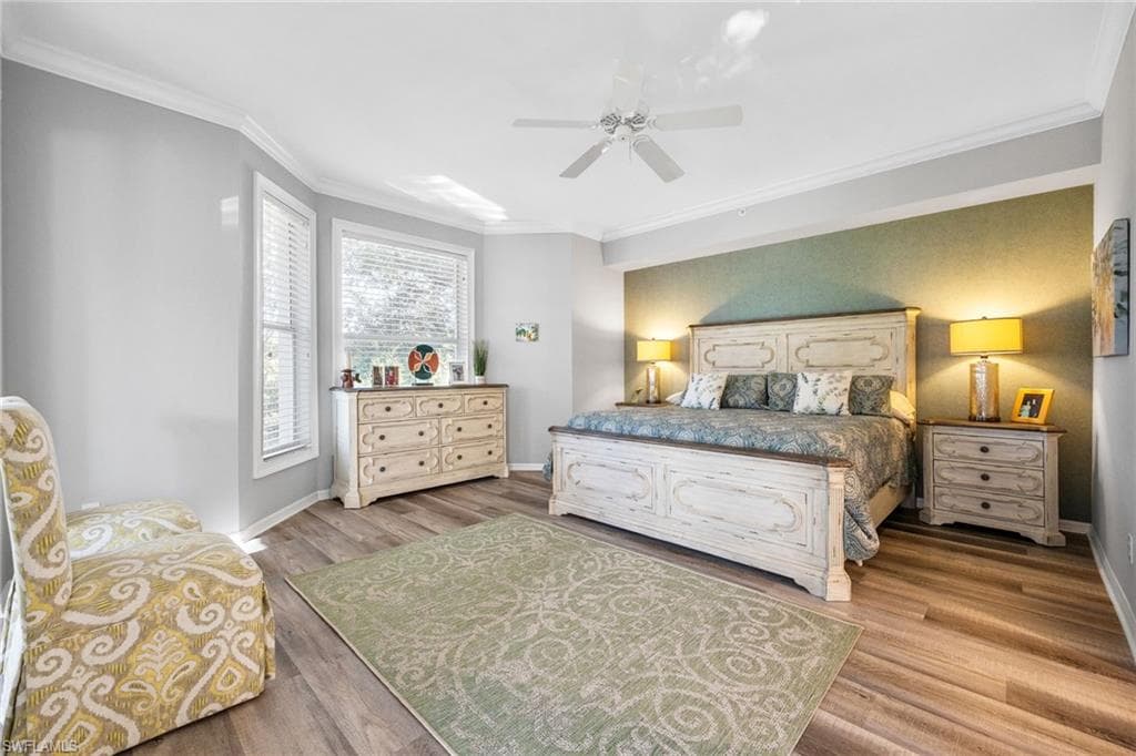 4650 Yacht Harbor Dr 121, Naples, FL 34112-21