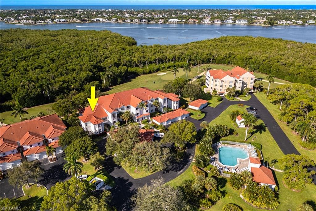 4650 Yacht Harbor Dr 121, Naples, FL 34112-34