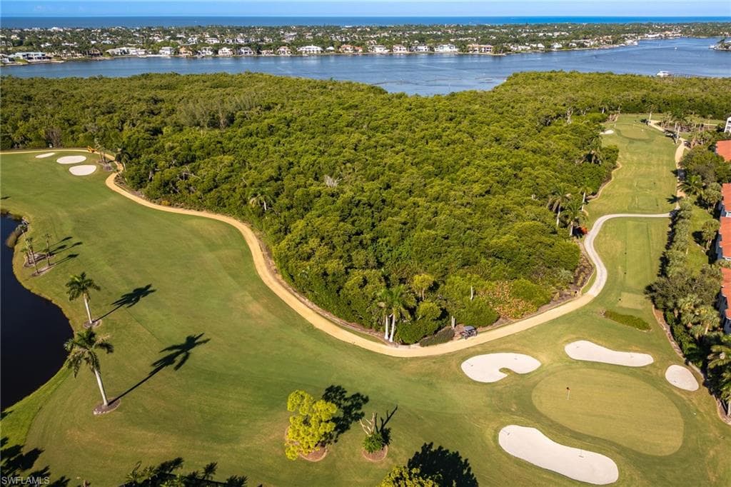 4650 Yacht Harbor Dr 121, Naples, FL 34112-39