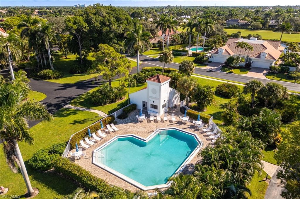 4650 Yacht Harbor Dr 121, Naples, FL 34112-40