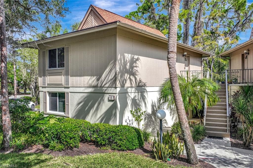15 Bob O Link Ct 15b, Naples, FL 34105-12