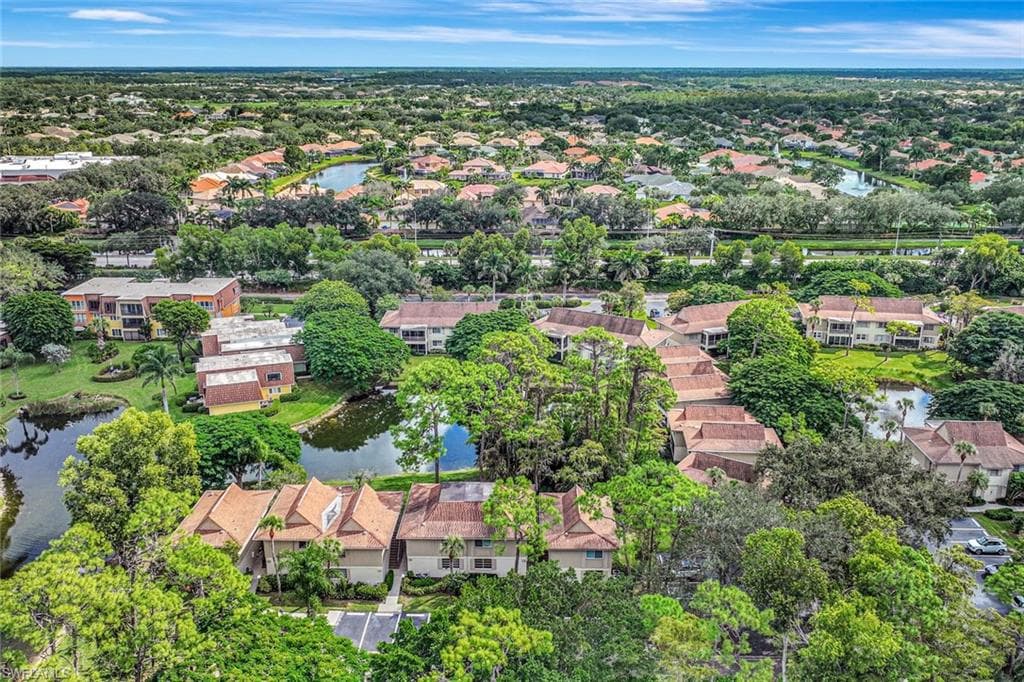 15 Bob O Link Ct 15b, Naples, FL 34105-23