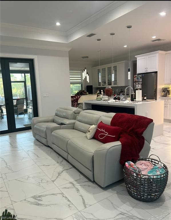 3486 40th Ave SE, Naples, FL 34117-16