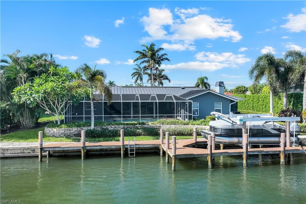 427 Nassau Ct, Marco Island, FL 34145-30