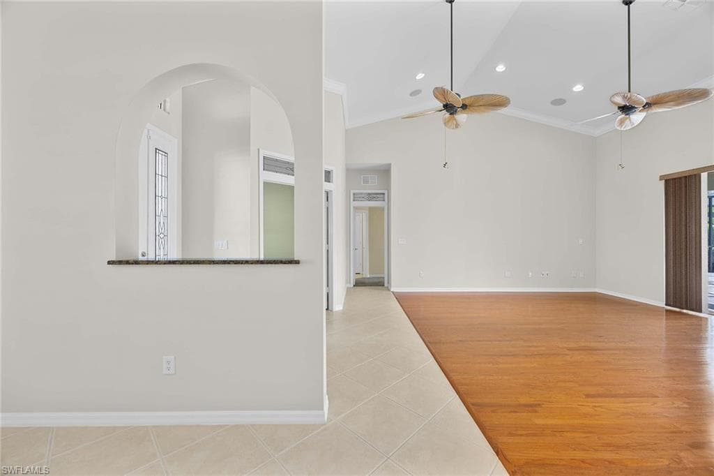 5024 Old Pond Dr, Naples, FL 34104-11